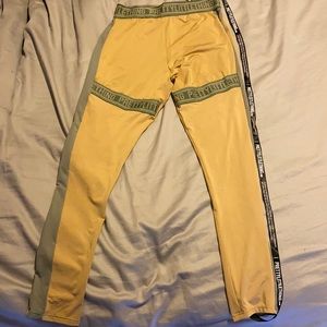 Pretty little thing leggings